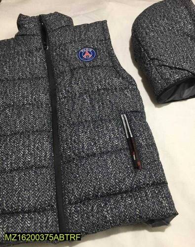 Men half sleeve jacket for winter
