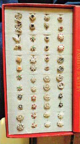 chandi ear studs tops for girls and women's 