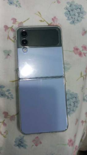 samsung galaxy z flip 4