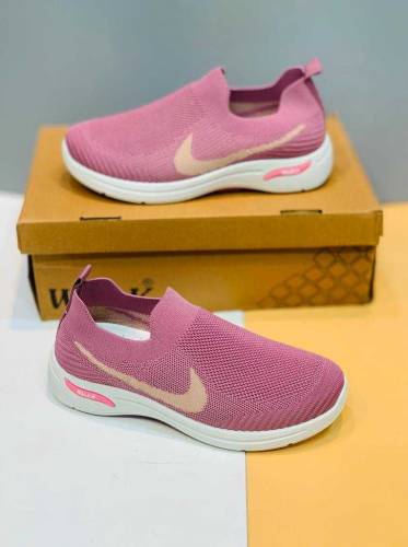  Walk Ladies Shoe