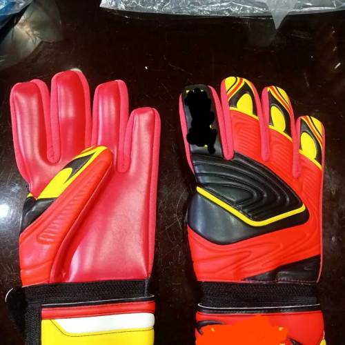FootballGoalkeeper gloves