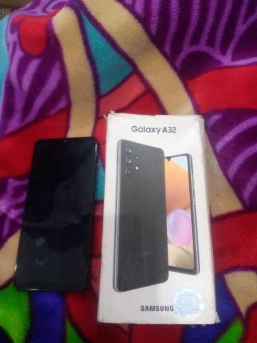 SAMSUNG A32 