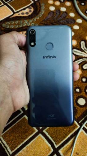 Infinix Hot 8 Lite