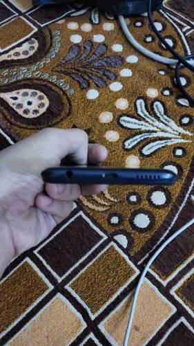 Infinix Hot 8 Lite
