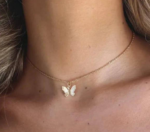 1 Pc Alloy Gold plated Elegant butterfly Design pendant 