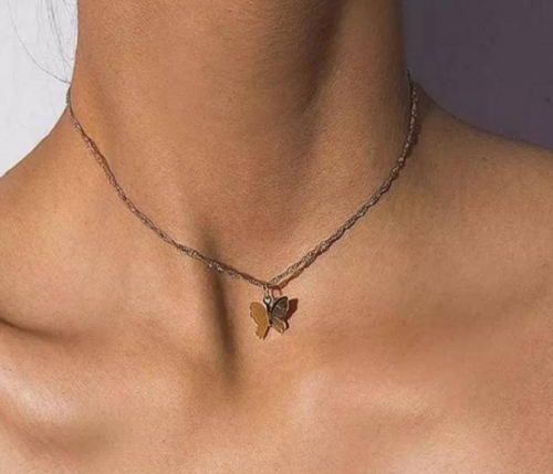 1 Pc Alloy Gold plated Elegant butterfly Design pendant 