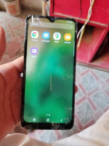 Sumsung A20 