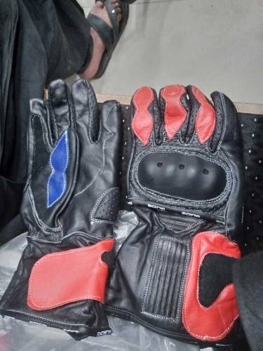 motor bike riding saftey gloves in leather