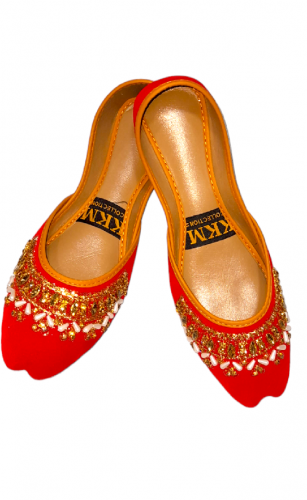 Red khussa for girls 