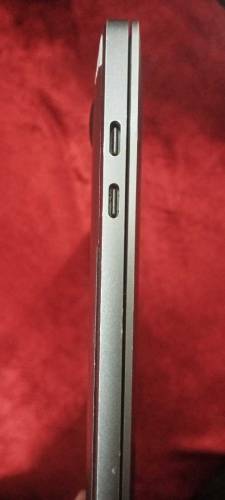 MackBook Pro with type c to type c