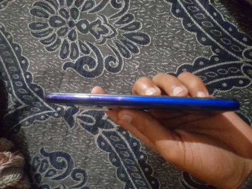 Realme 5pro all ok no any problem all ok 4gb128gb with charger