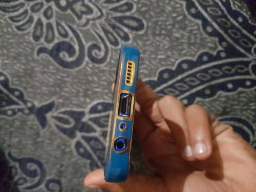 Realme 5pro all ok no any problem all ok 4gb128gb with charger
