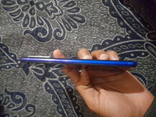 Realme 5pro all ok no any problem all ok 4gb128gb with charger