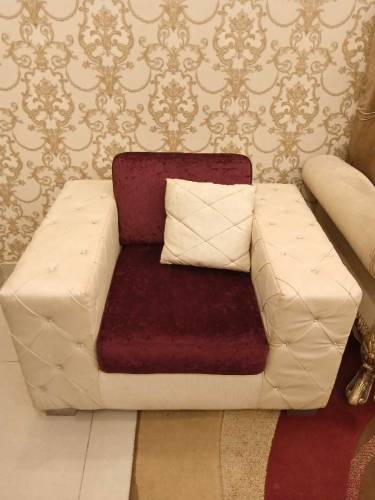 7 seater sofa in good condition ☺️