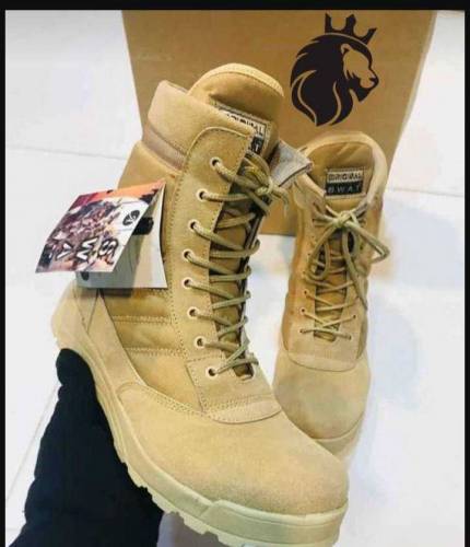 Men's long Army boots