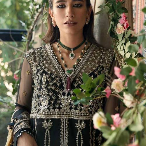 3pcs Unstitched Embroidered suit 😍