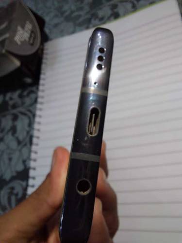 LG Valvet for sale 10/10. Single sim patched