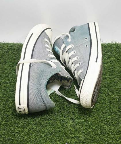 converse pre-loved shoes