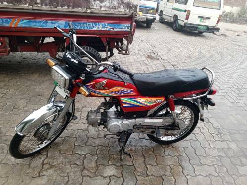 CD 70 Honda red colour all documents 
