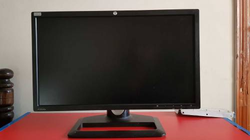 HP ZR2240w 21.5