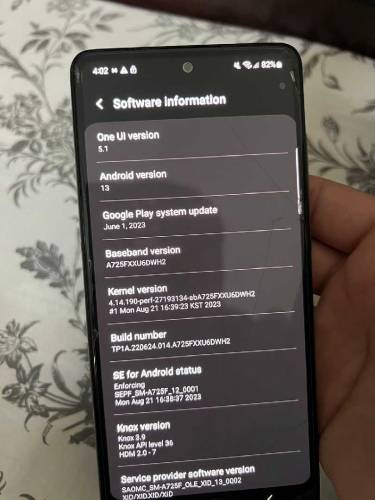 Samsung A72