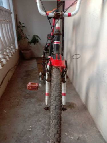 BMX Cycle. 2 wheels for kids 