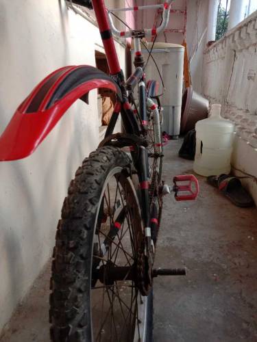 BMX Cycle. 2 wheels for kids 