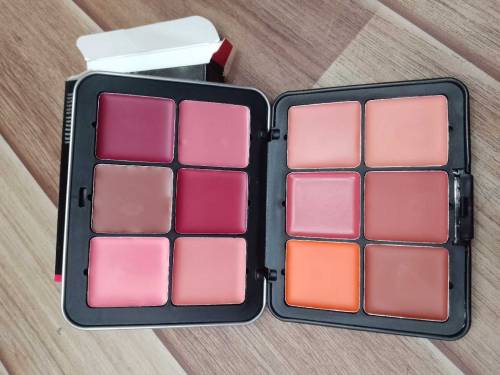 Carly secret creamy blush