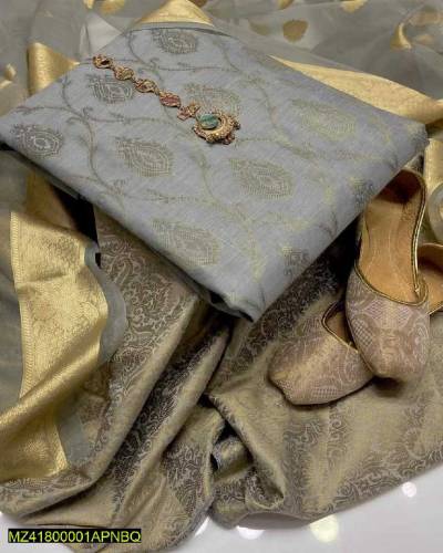 woman banarsi suit 