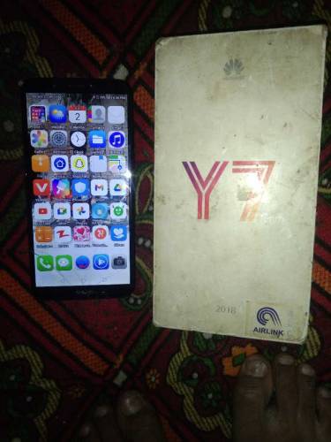 Huawei y7