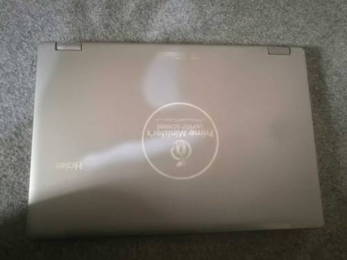 Laptop