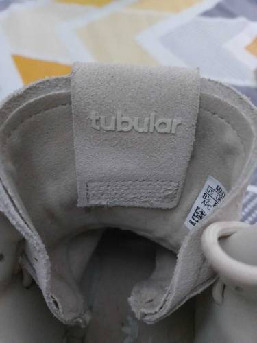 Adidas tubular invader beige color original shoes