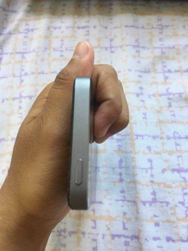 iphone 5s PTA approved 64gb my wtsp/0347-68:96-669