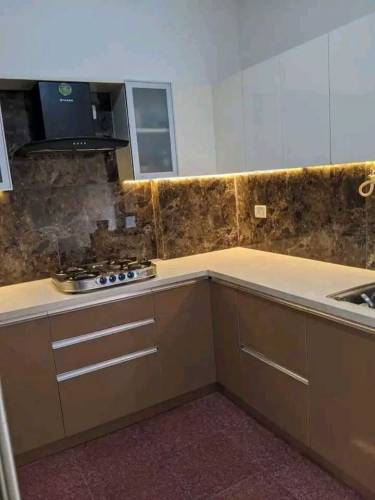 Carpenter/Kitchen cabinet / Kitchen Renovation/Office Cabinet/wardrobe
