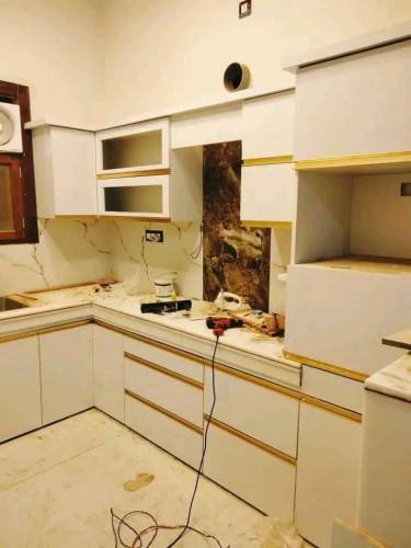 Carpenter/Kitchen cabinet / Kitchen Renovation/Office Cabinet/wardrobe