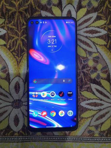 motorla one 5G Snapdragon 765 Pta approved life time