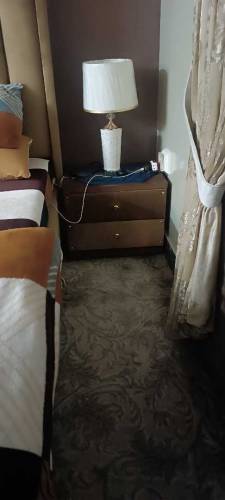 BEDROOM SET