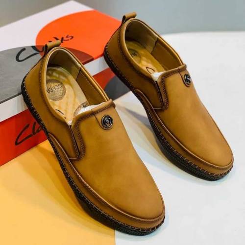  Clarks Shoes