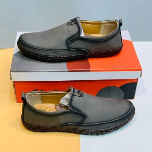  Clarks Shoes