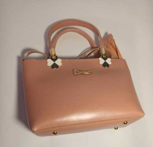 trendy handbag 