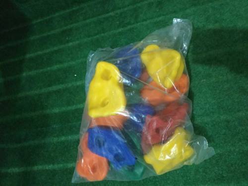 climbing wall 30 holds 