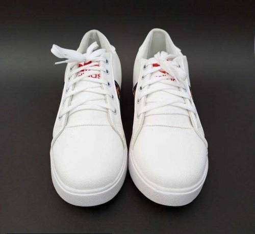 Men's sports shoe's white