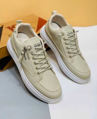 fashion sneakers 