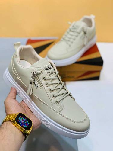 fashion sneakers 