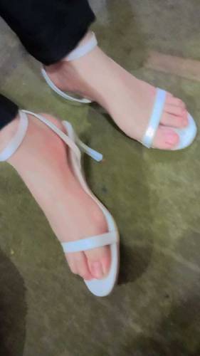 CHALRLES & KIETH SHOES 37 NUMBER