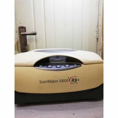 Microtek ScanMaker 6800 / 4800 x 2400 / 48-Bit / FireWire/ Flatbed 