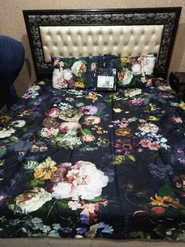 8 Pcs quilt cover bedsheet set 