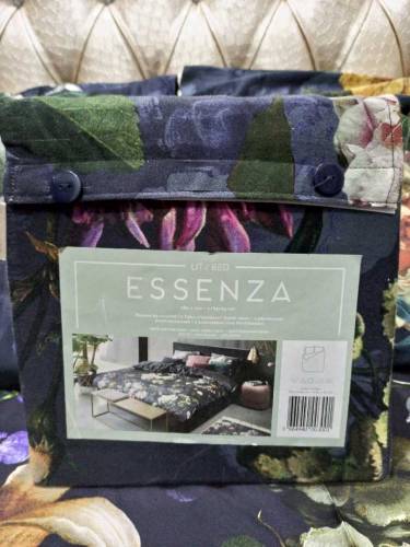8 Pcs quilt cover bedsheet set 