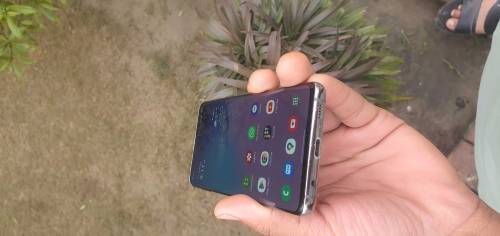 Samsung Galaxy S10 
