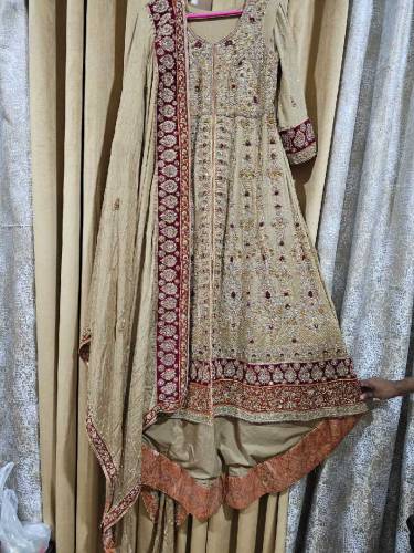 bridel dress zardozi work